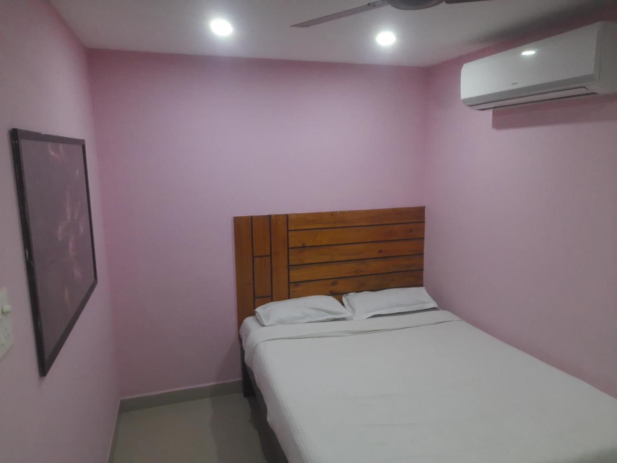 Skyway Rooms Pondicherry Exterior photo